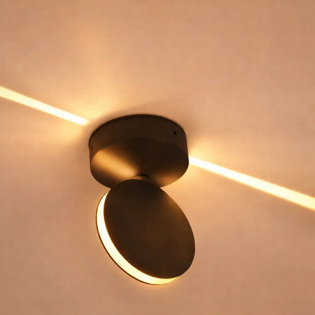 Plafondspot Common 3-lichts rond zwart - messing kopen? Groot assortiment Plafondspot Common 3-lichts rond zwart - messing kopen? Groot assortiment