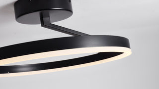 Zwarte plafondlamp Ø40 cm Lysrum plat op het plafond — in de slaapkamer