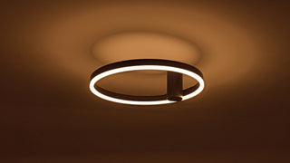 Zwarte plafondlamp Ø40 cm Lysrum met buis van 12 cm, brandend aan het plafond