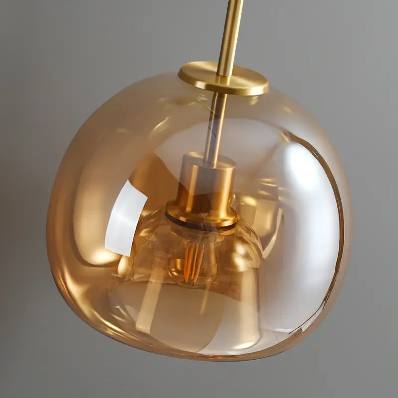 Moderne plafondlamp zwart en goud, moderne plafondlamp woonkamer, moderne plafondlamp slaapkamer, plafonniere zwart, design lamp plafond en design plafondlamp